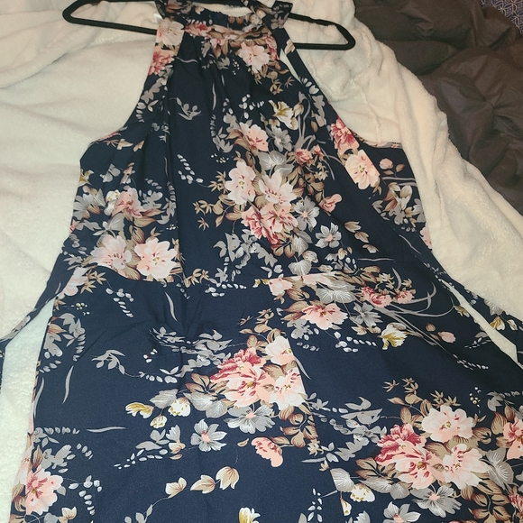 Romper/shorts - Picture 1 of 2